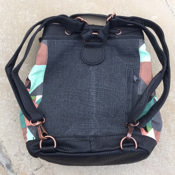 Pistil Finders Keepers Kaleidoscope Backpack.18216 - Picture 2 of 4